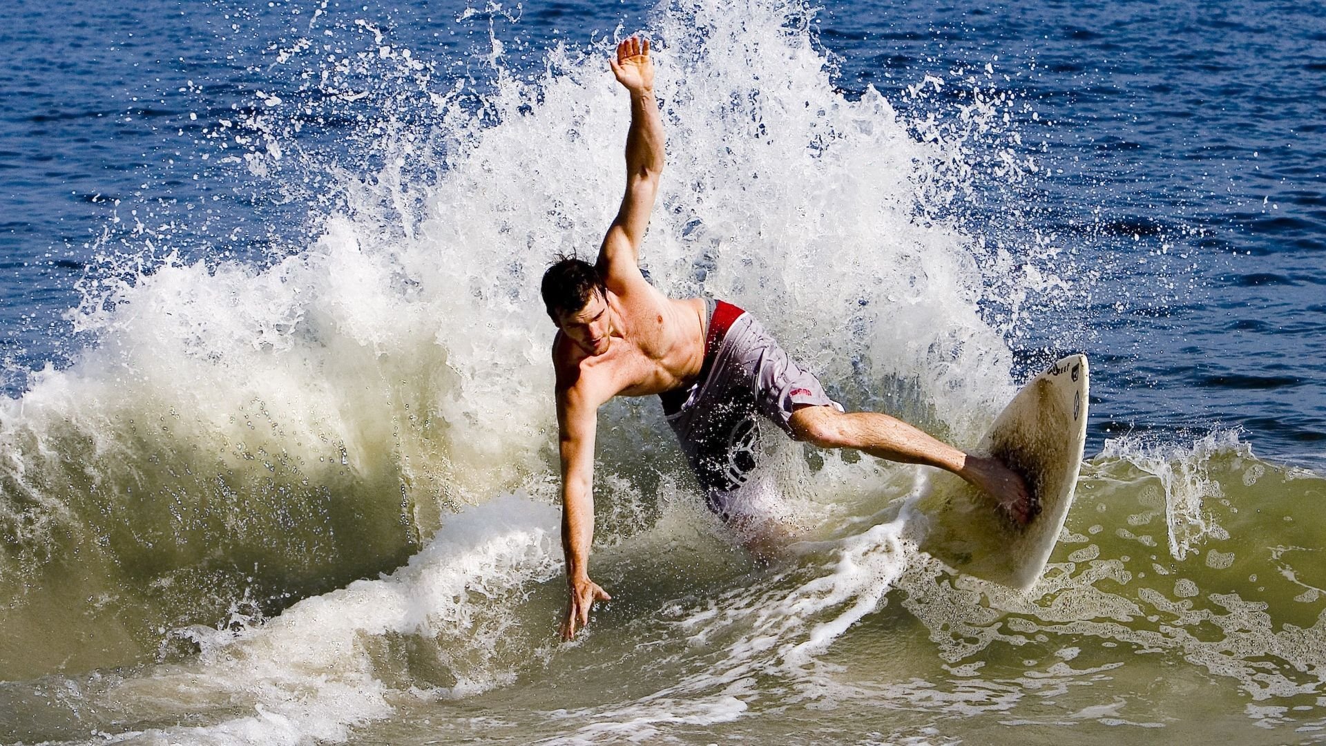 曼联击败利物浦，英超焦点战中B费梅开二度，b费曼联集锦